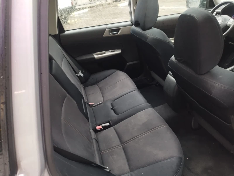 Subaru Forester Italy 151000km, снимка 7 - Автомобили и джипове - 49132182