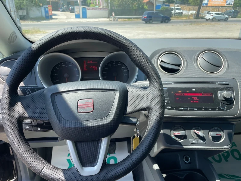 Seat Ibiza 1.2 BENZIN, снимка 15 - Автомобили и джипове - 51016313