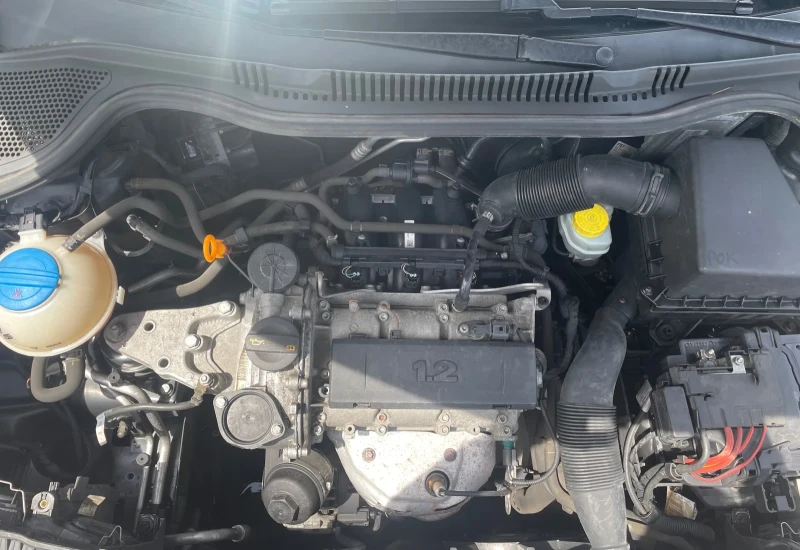 Seat Ibiza 1.2 BENZIN, снимка 7 - Автомобили и джипове - 51016313