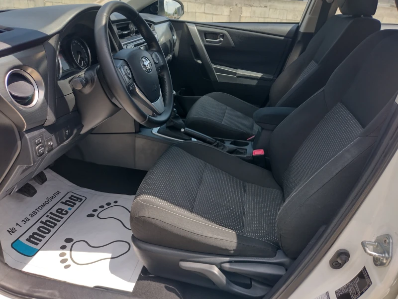 Toyota Auris 1.4 D-4D* 6ск.* Камера* , снимка 12 - Автомобили и джипове - 51075389