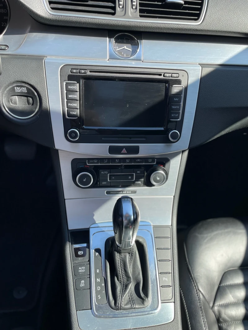 VW Passat 1.8 TSI * DSG Automatic , снимка 15 - Автомобили и джипове - 52606078