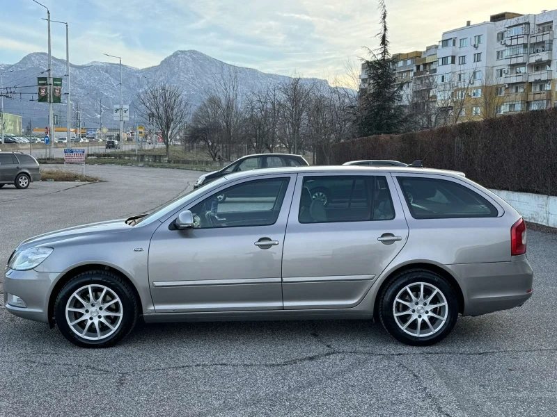 Skoda Octavia 2, 0 TDI DSG L&K, снимка 4 - Автомобили и джипове - 52406529