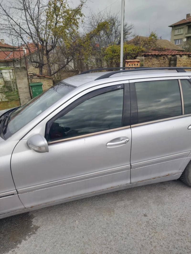 Mercedes-Benz C 200 1.8 Компресор, снимка 7 - Автомобили и джипове - 52931004