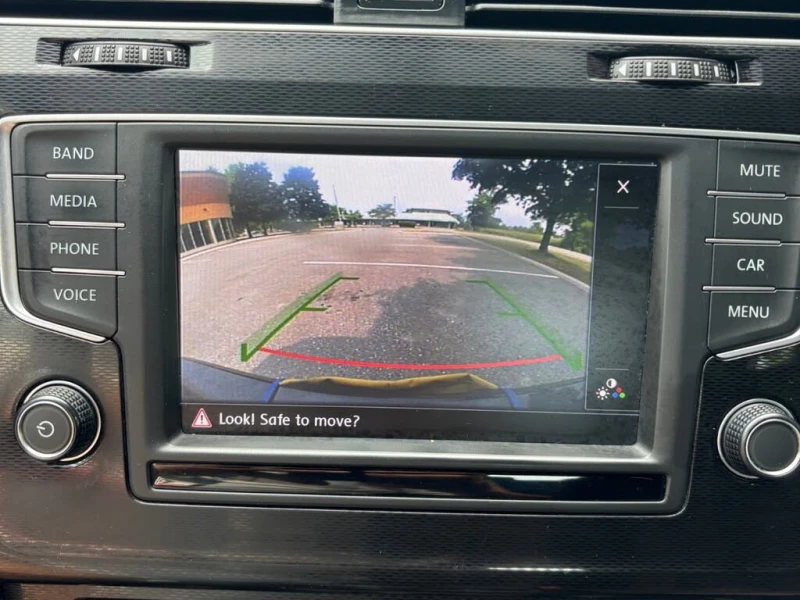 VW Golf GTI* АвтоКредит* (Цена до БГ) , снимка 12 - Автомобили и джипове - 53466425