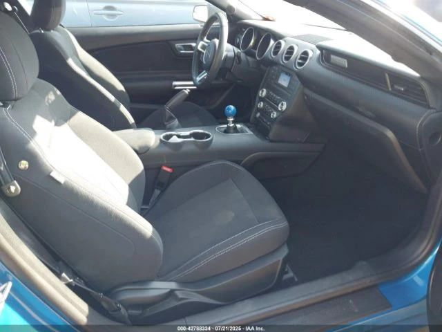Ford Mustang ECOBOOST - изображение 5