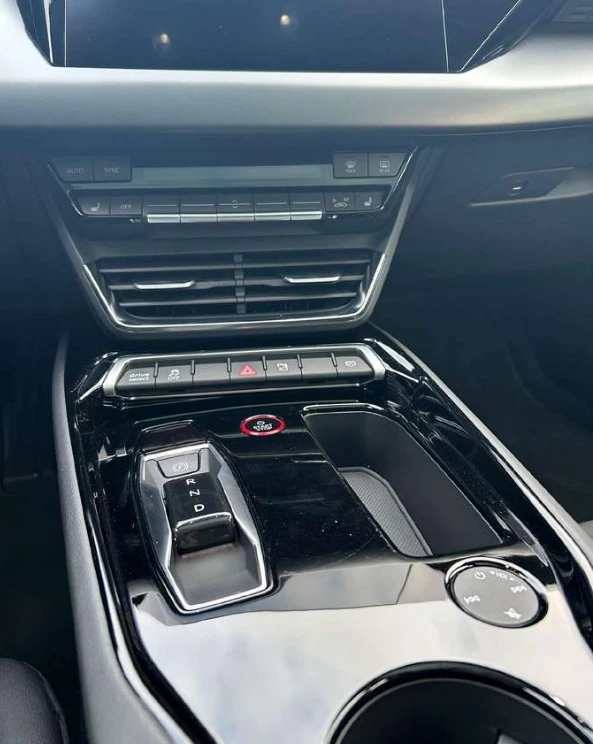 Audi E-Tron GT Quattro - изображение 8