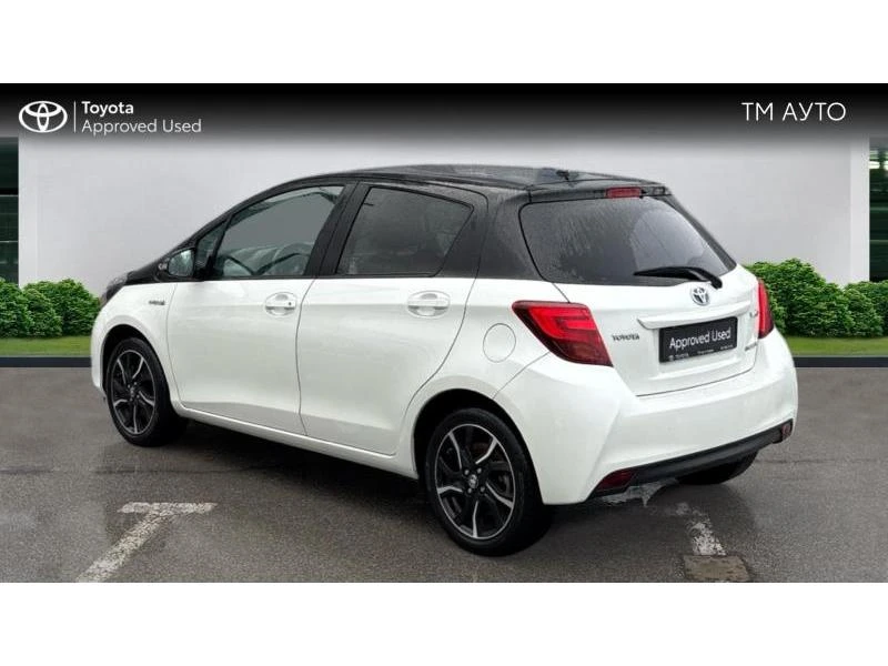 Toyota Yaris 1.5 HSD STYLE, снимка 2 - Автомобили и джипове - 53297752