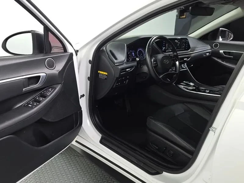 Hyundai Sonata, снимка 10 - Автомобили и джипове - 56687876