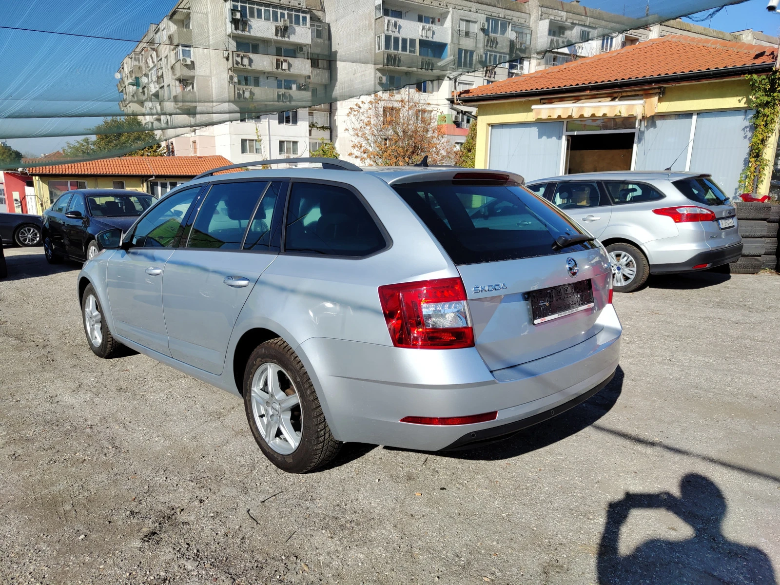 Skoda Octavia 1.6TDI NAVI+ MEDIA DISTRONIC  - изображение 4