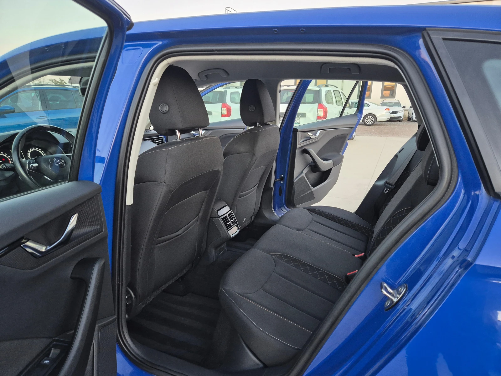 Skoda Scala С-Гаранция 1.6 TDI M/T | Mobile.bg — изображение 12