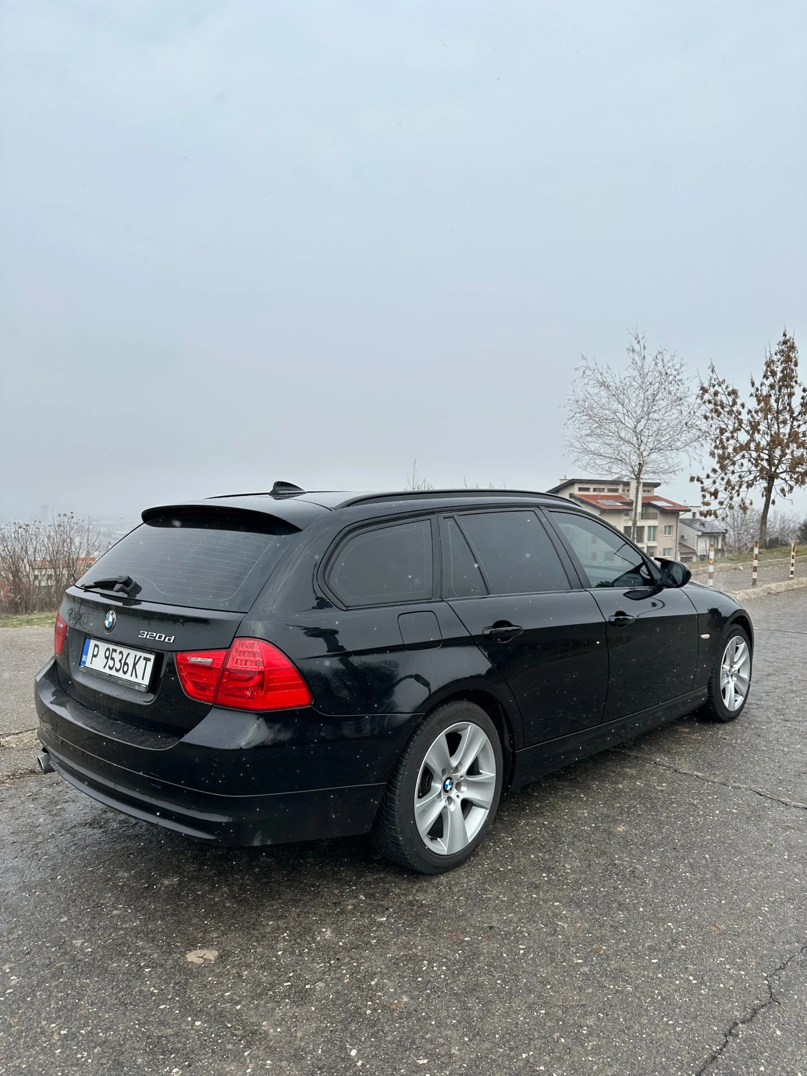 BMW 320  - изображение 5