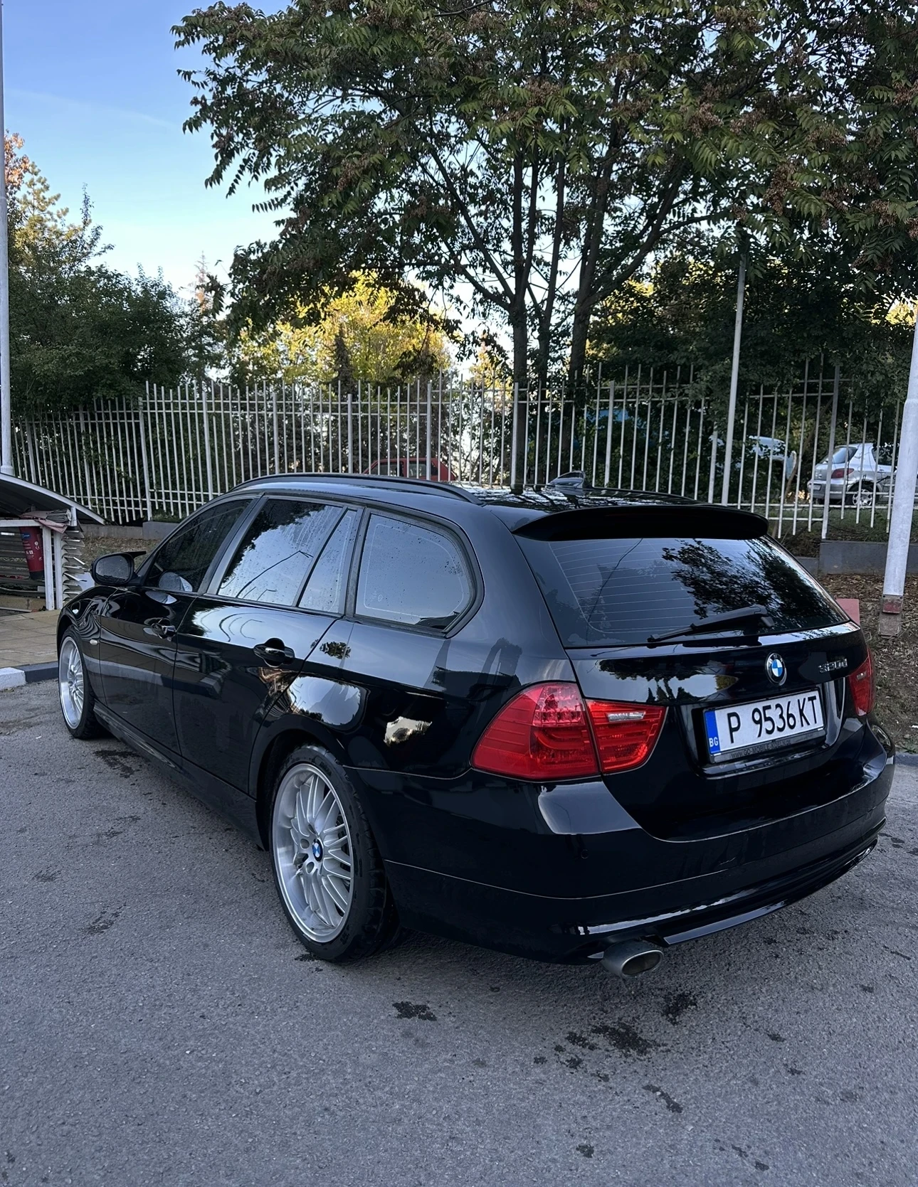 BMW 320  - изображение 4