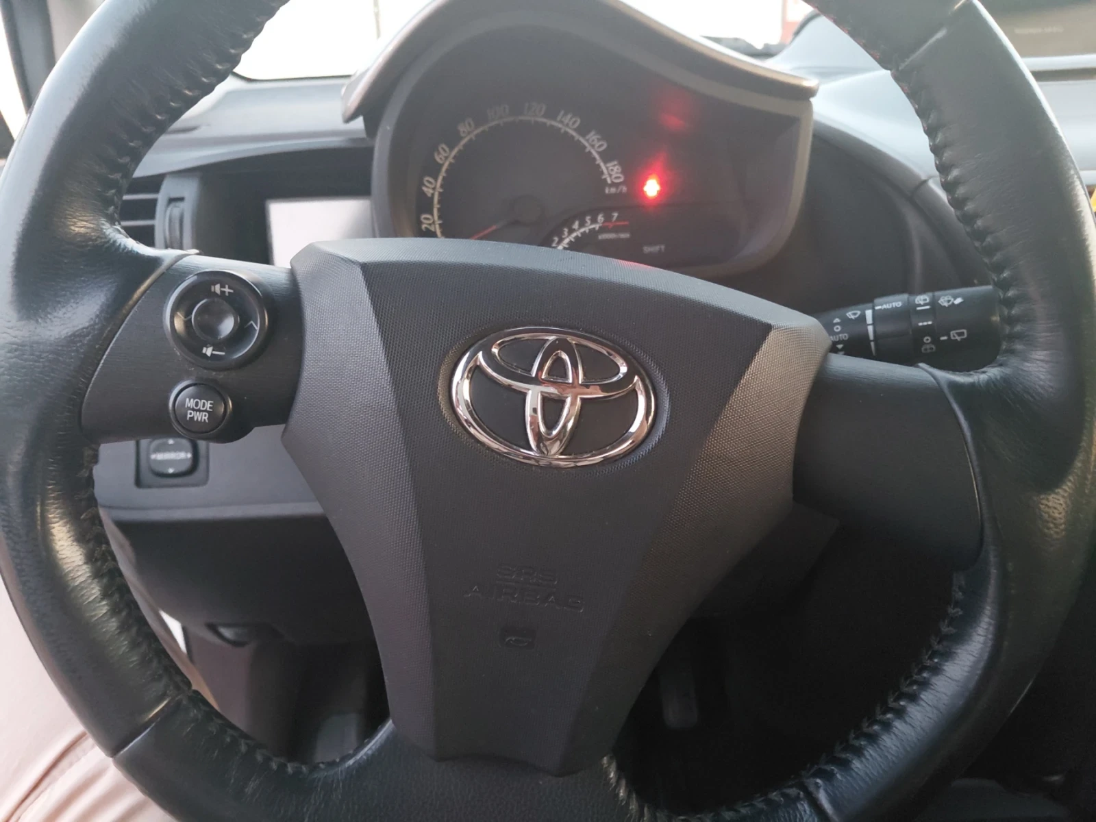 Toyota IQ  - изображение 5