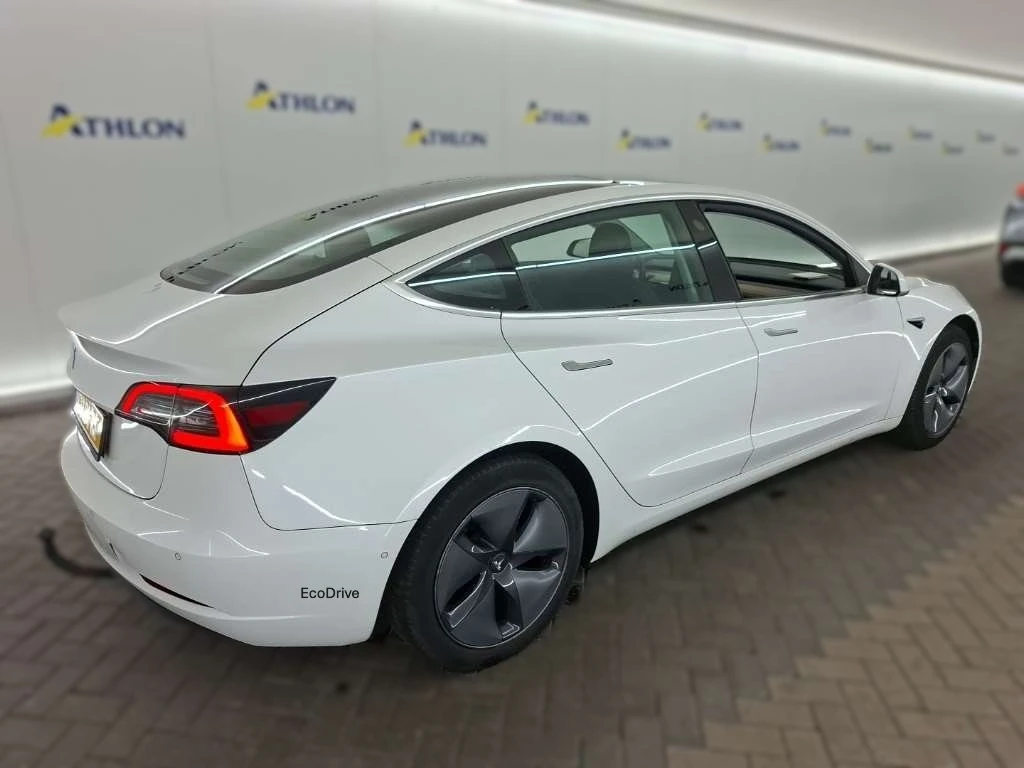 Tesla Model 3 Standard Plus - изображение 5