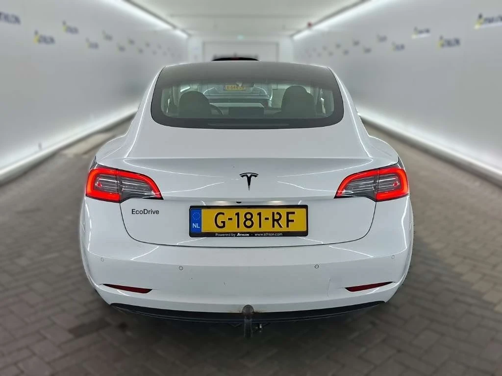 Tesla Model 3 Standard Plus - изображение 6