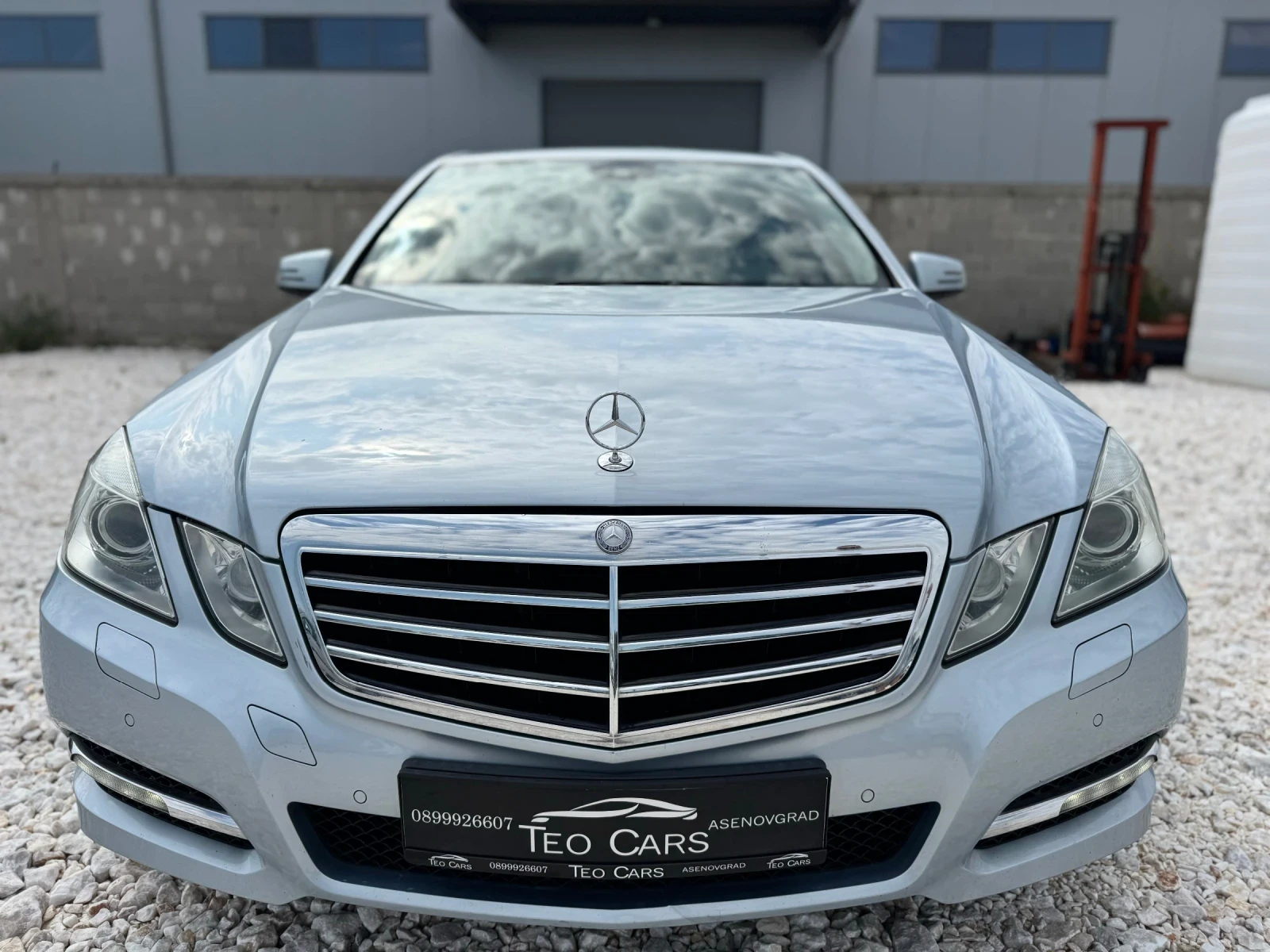Mercedes-Benz E 300 BlueTEC / AVANTGARDE / KOJA / NAVI / PARKTRONIC  - изображение 2