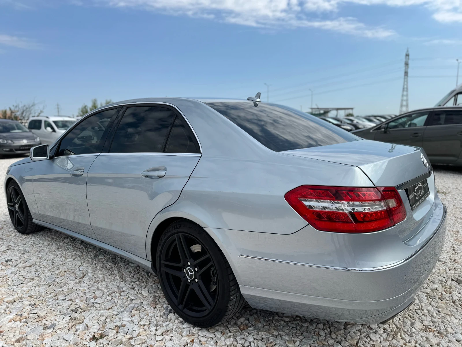 Mercedes-Benz E 300 BlueTEC / AVANTGARDE / KOJA / NAVI / PARKTRONIC  - изображение 6