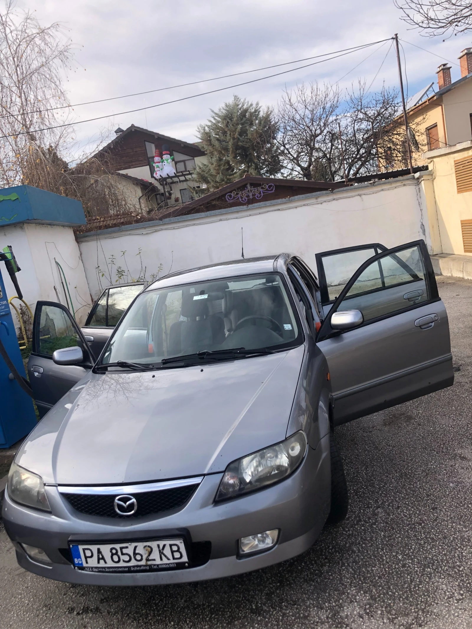 Mazda 323 F - изображение 3