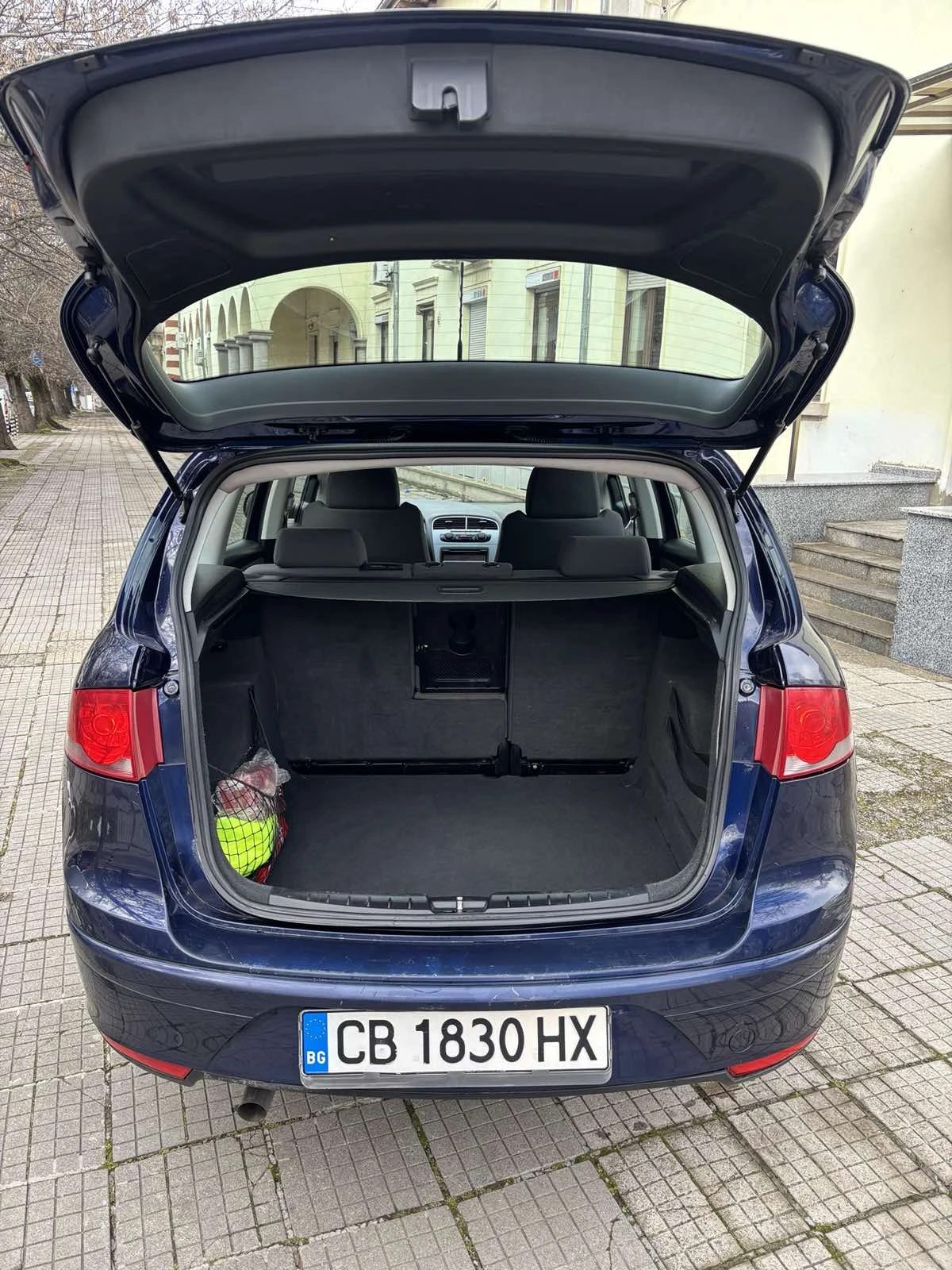 Seat Altea XL, 1.6 Tdi, Minivan, снимка 10 - Автомобили и джипове - 54906525
