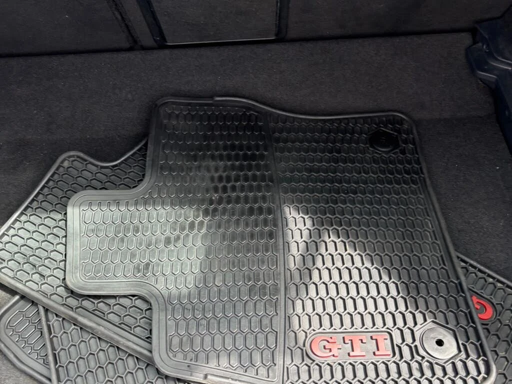 VW Golf GTI* АвтоКредит* (Цена до БГ)  - изображение 9