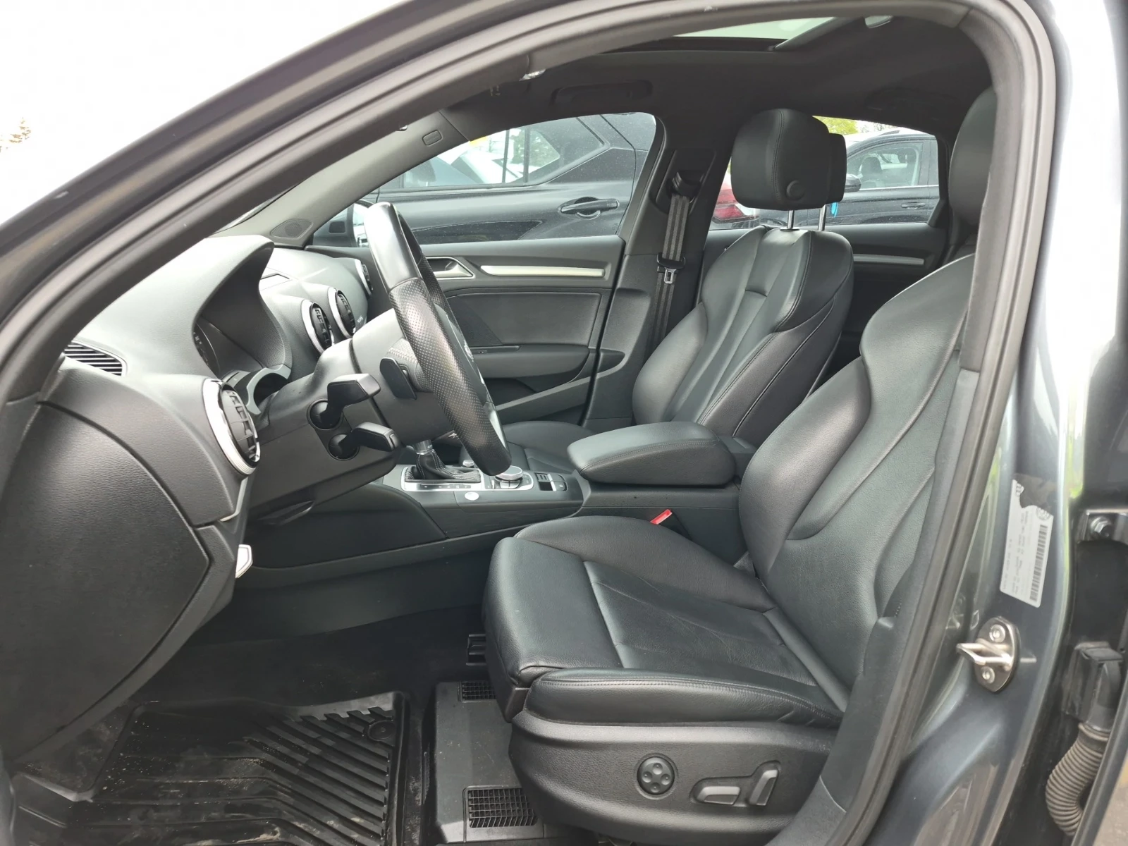 Audi A3 * * CARFAX * * АВТО КРЕДИТ * * Цена до БГ * * , снимка 7 - Автомобили и джипове - 54496976