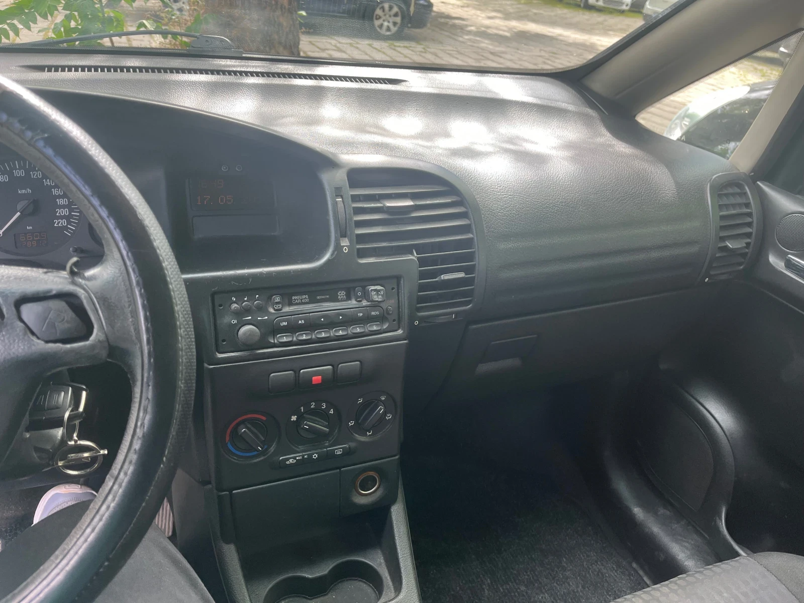 Opel Zafira, снимка 6 - Автомобили и джипове - 54583525