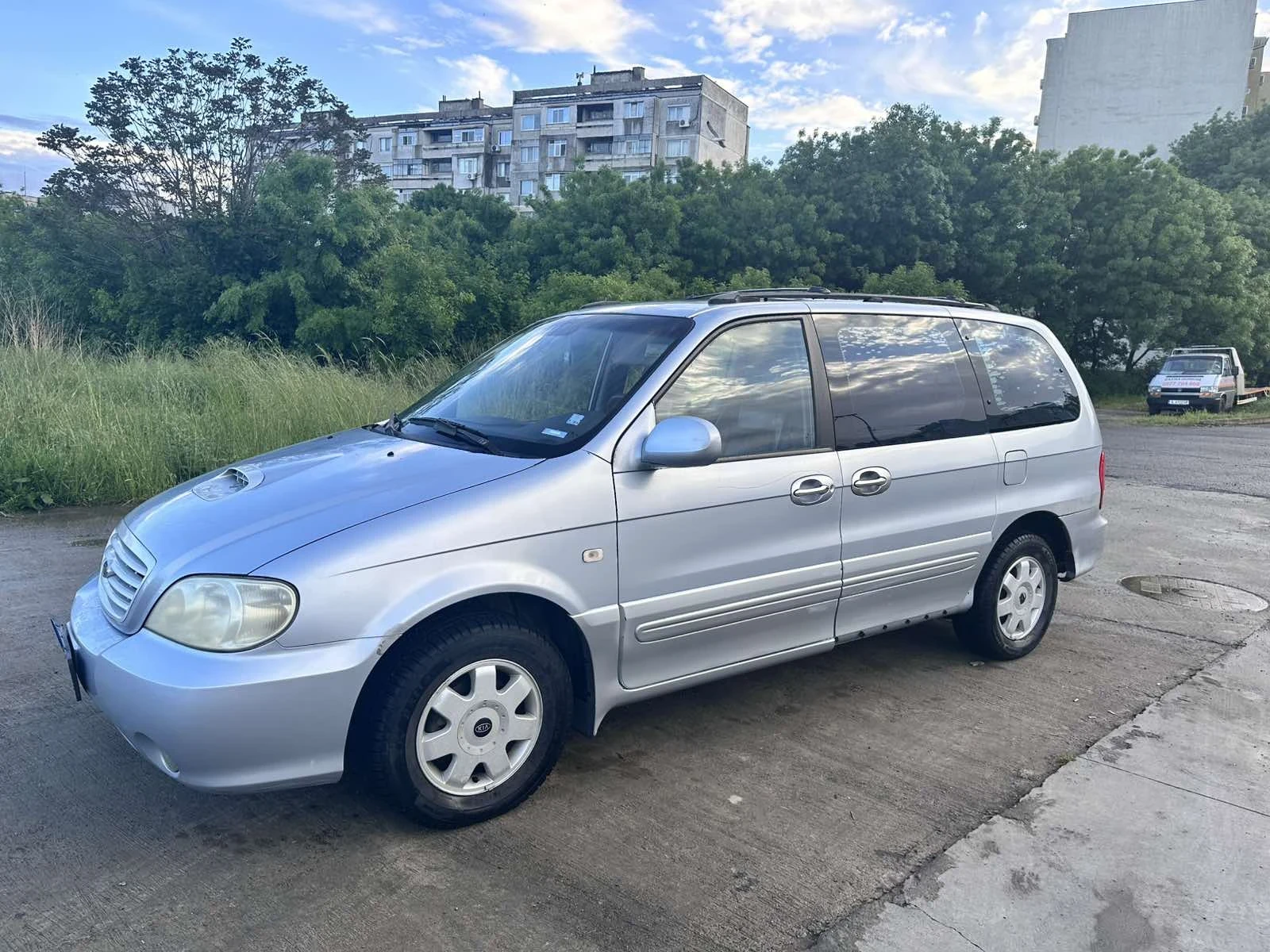 Kia Carnival 2.9 CRDi, снимка 3 - Автомобили и джипове - 54630494