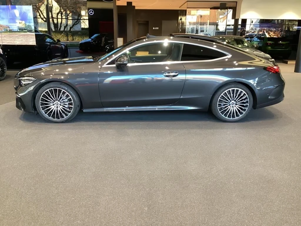 Mercedes-Benz CLE 220 d / Coupé / AMG / CAMERA / KEYLESS / PANO, снимка 4 - Автомобили и джипове - 54763012