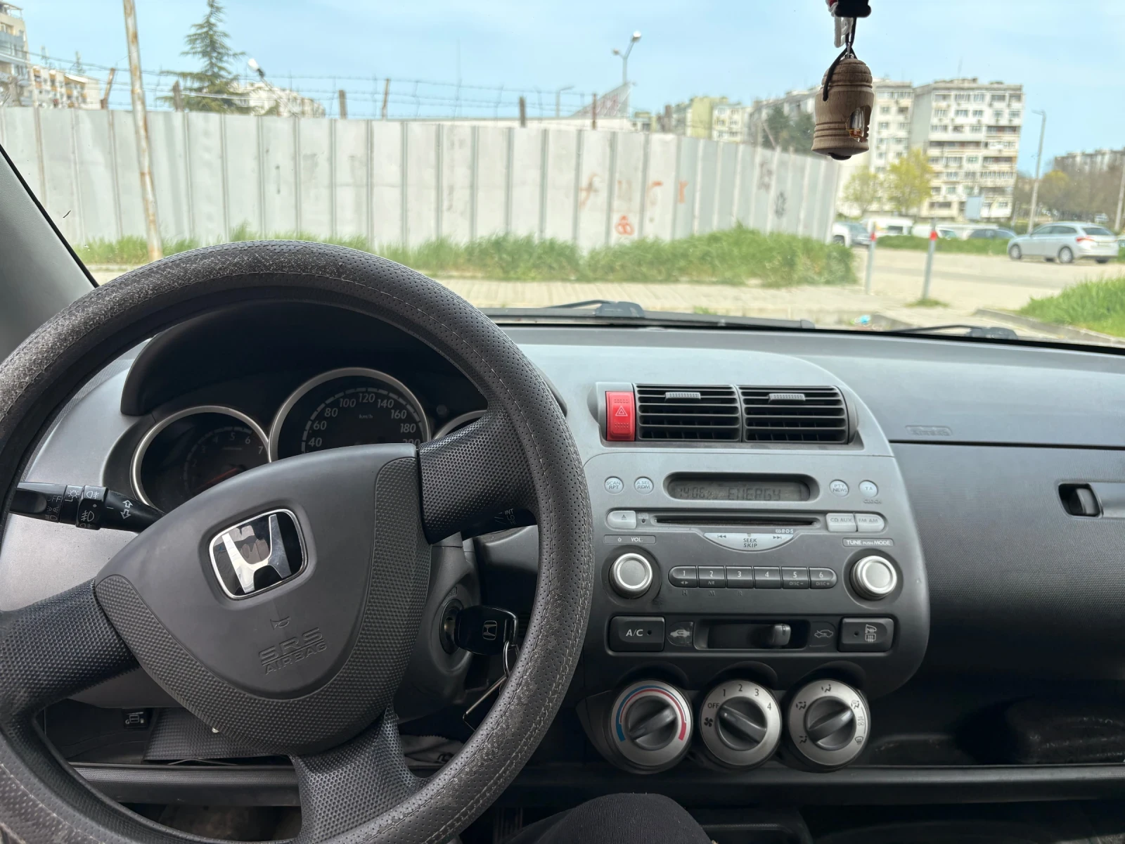 Honda Jazz 1.2 i-DSI, снимка 8 - Автомобили и джипове - 54877791