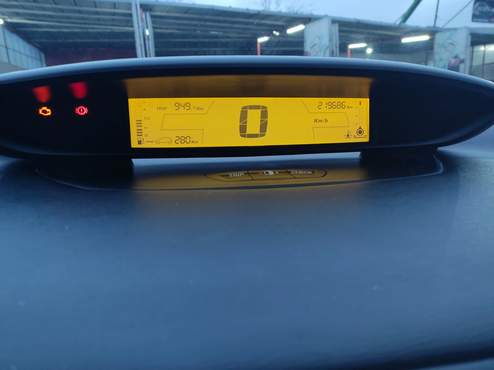 Citroen C4, снимка 9 - Автомобили и джипове - 55275311