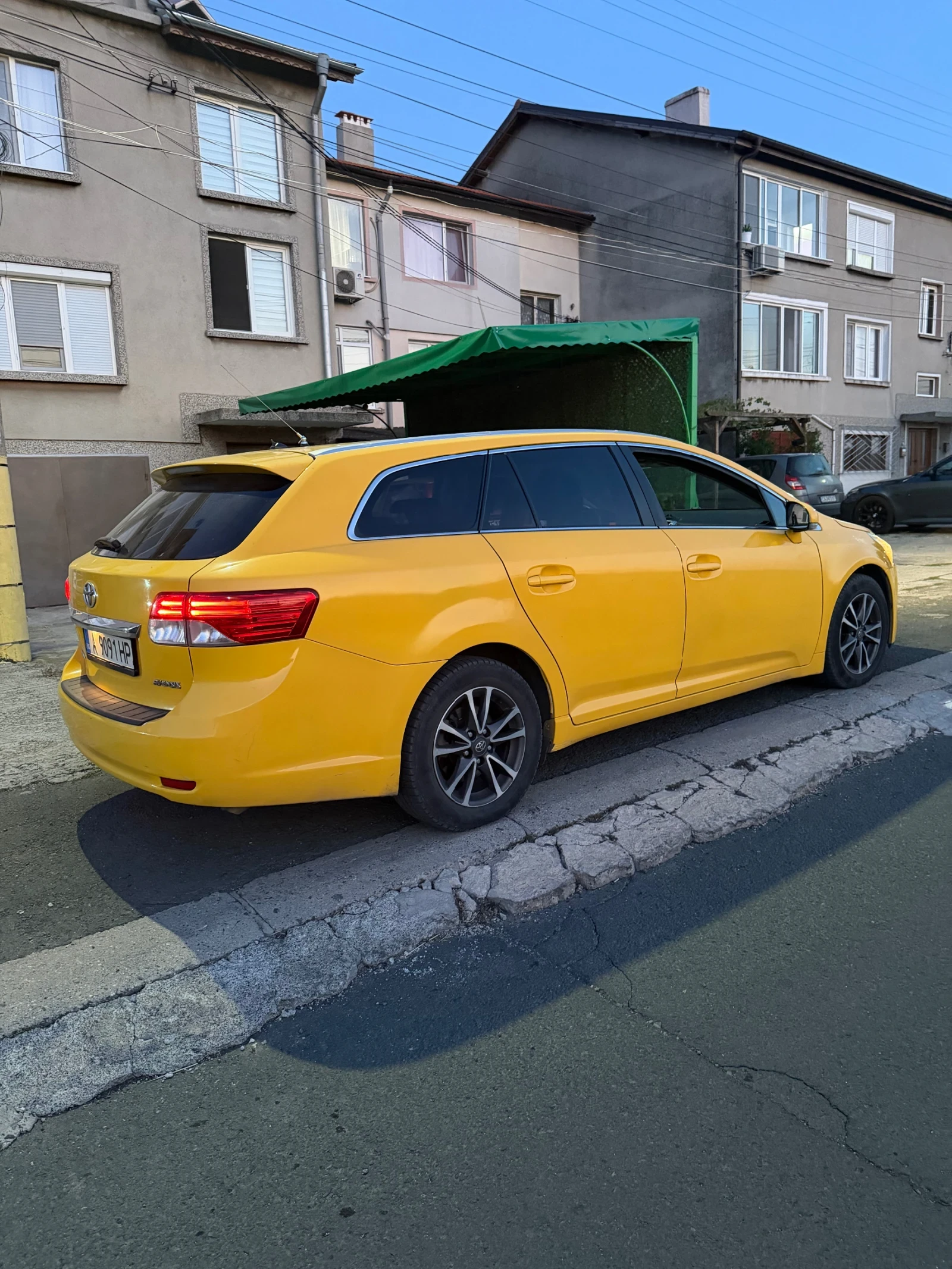 Toyota Avensis, снимка 3 - Автомобили и джипове - 55616184