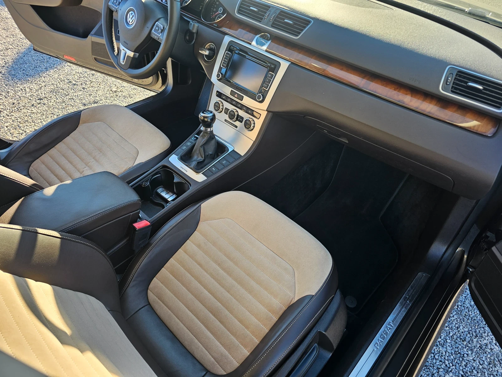VW Passat 2.0tdi 4mtion, снимка 13 - Автомобили и джипове - 56343325