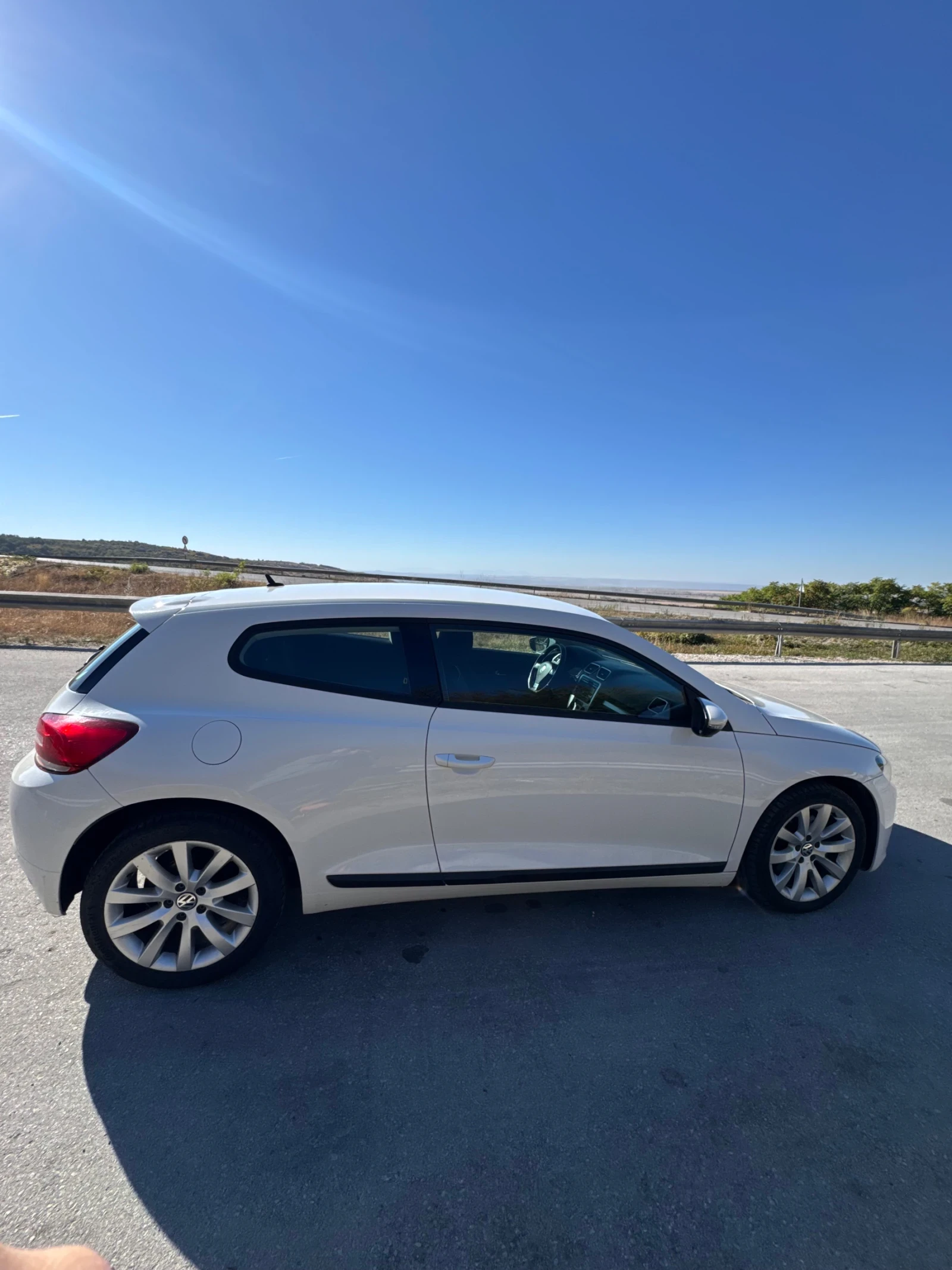 VW Scirocco, снимка 5 - Автомобили и джипове - 56359945