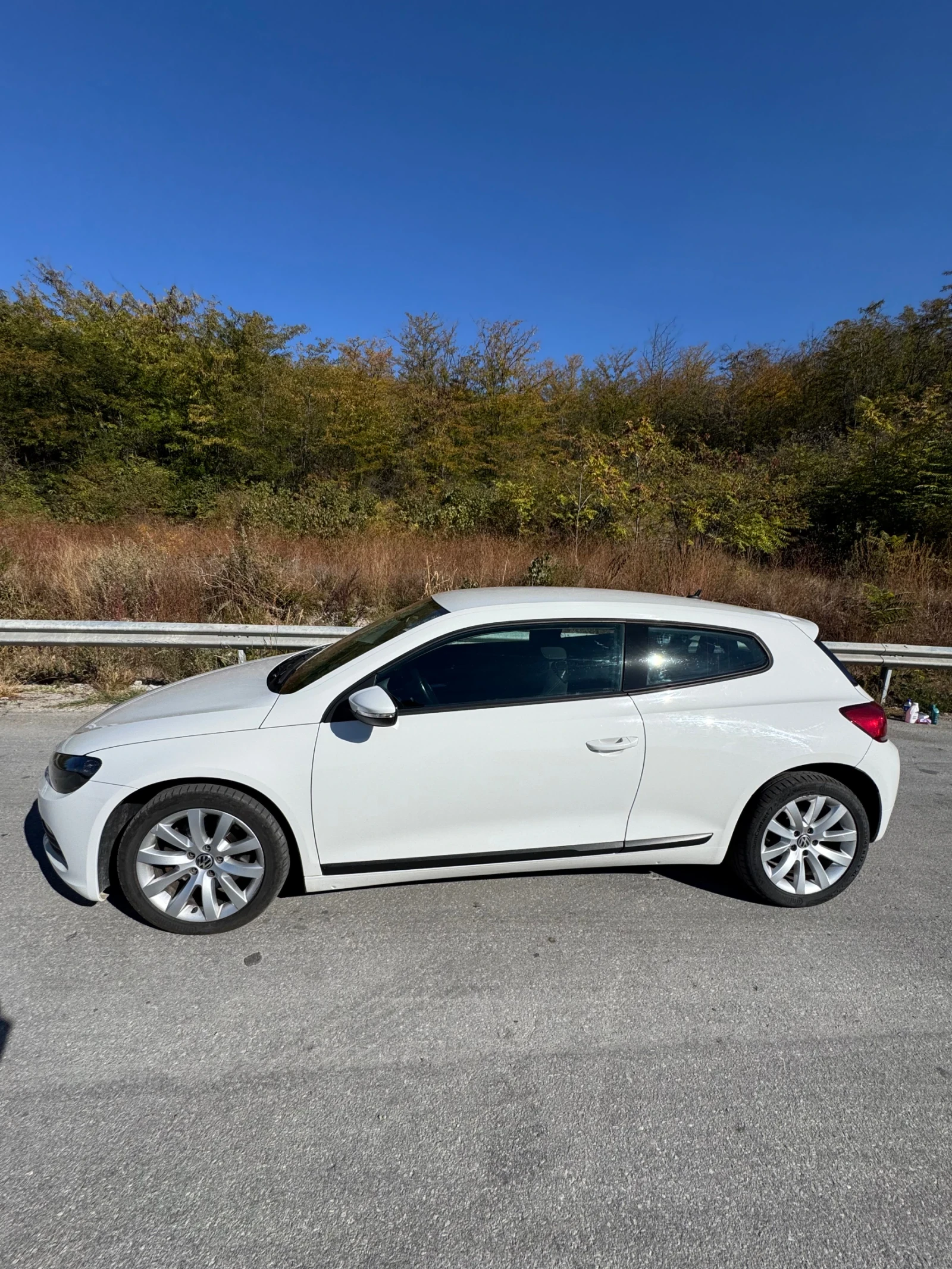 VW Scirocco, снимка 6 - Автомобили и джипове - 56359945
