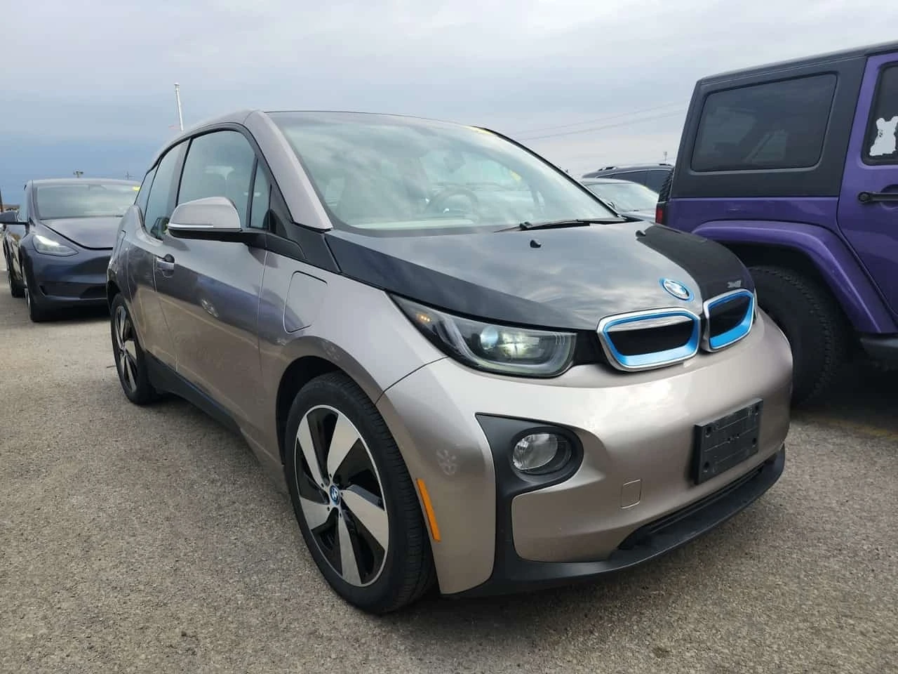 BMW i3 * 4DR HB W/RANGE EXTENDER * CARFAX *  �����������  | Mobile.bg � ����������� 4
