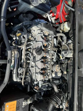 Toyota Rav4 2.2 D-CAT 177к.с НА ЧАСТИ, снимка 12