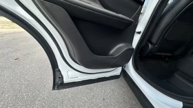 Jaguar F-PACE, снимка 13