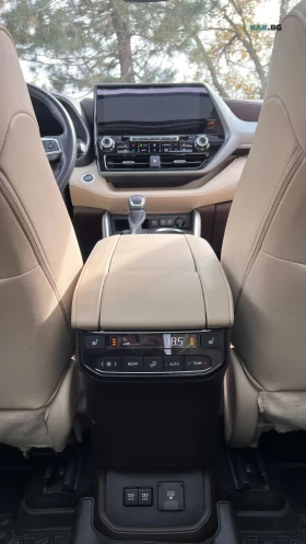 Toyota Highlander PLATINUM* ОБДУХВАНЕ* HEADUP* МЪР. ТОЧКА* ДИСТРОНИК | Auto.bg — изображение 17