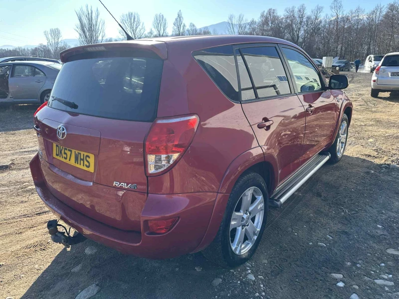 Toyota Rav4 2.2 D-CAT 177к.с НА ЧАСТИ, снимка 3 - Автомобили и джипове - 52982270