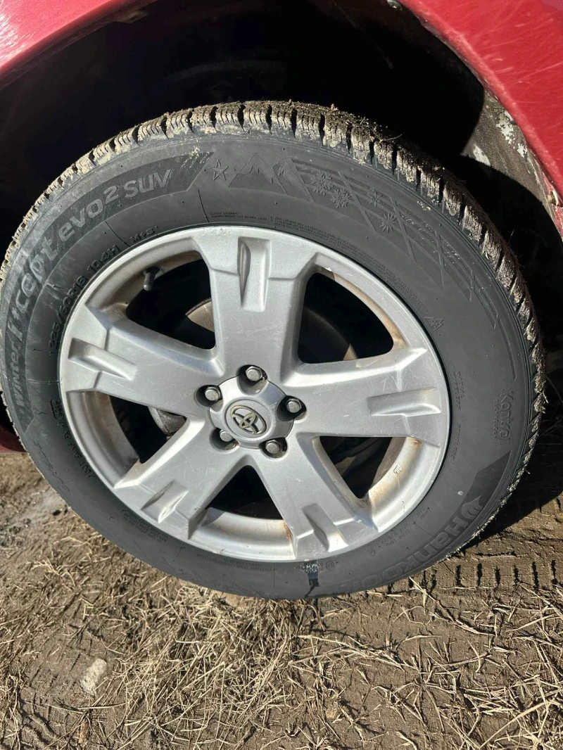 Toyota Rav4 2.2 D-CAT 177к.с НА ЧАСТИ, снимка 10 - Автомобили и джипове - 52982270