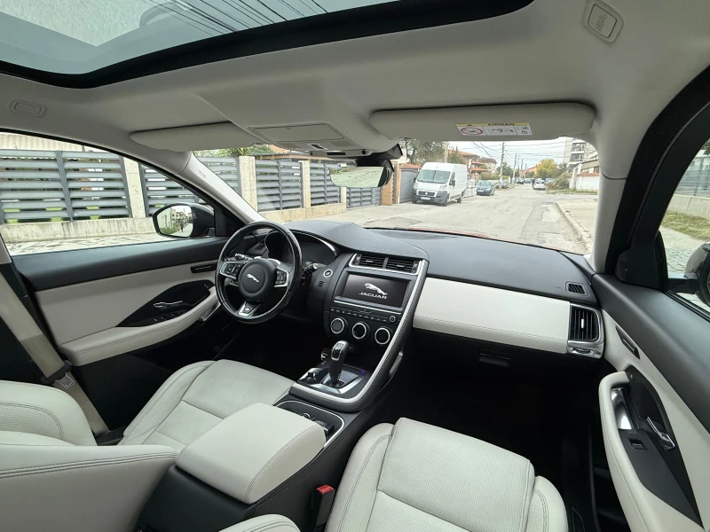 Jaguar E-pace R-DYNAMIC-HSE-4x4-AVTOMAT-180к.с-ШВЕЙЦАРИЯ-TOP-TOP, снимка 12 - Автомобили и джипове - 52085957
