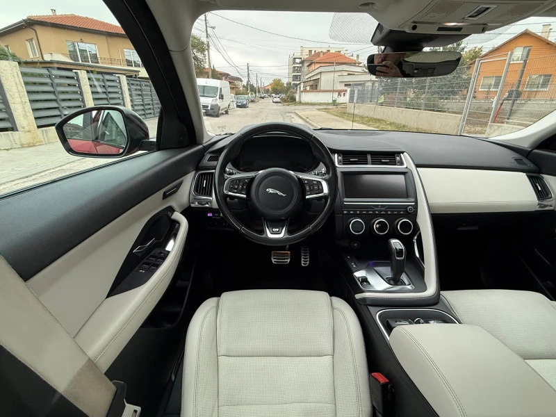 Jaguar E-pace R-DYNAMIC-HSE-4x4-AVTOMAT-180к.с-ШВЕЙЦАРИЯ-TOP-TOP, снимка 10 - Автомобили и джипове - 52085957