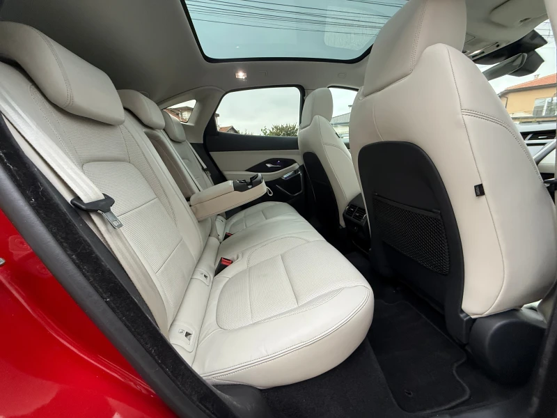 Jaguar E-pace R-DYNAMIC-HSE-4x4-AVTOMAT-180к.с-ШВЕЙЦАРИЯ-TOP-TOP, снимка 16 - Автомобили и джипове - 52085957