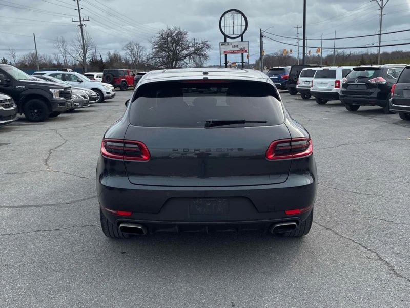 Porsche Macan 2017 AWD 4dr * CARFAX * БЕЗ ПЪРВОНАЧАЛНА ВНОСКА, снимка 5 - Автомобили и джипове - 52583434