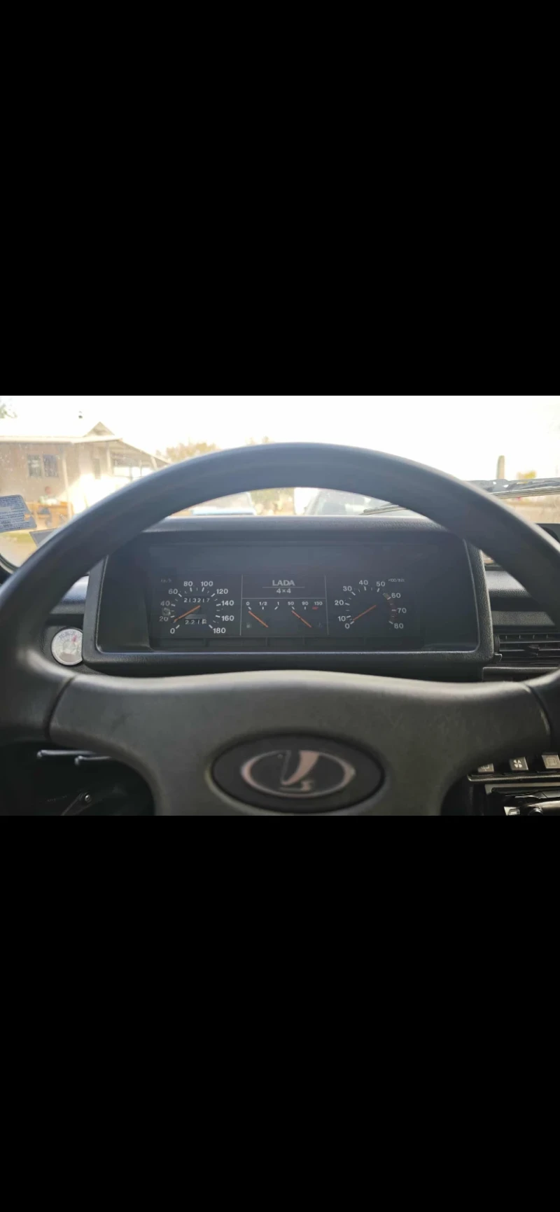 Lada Niva 232900, снимка 17 - Автомобили и джипове - 52692731