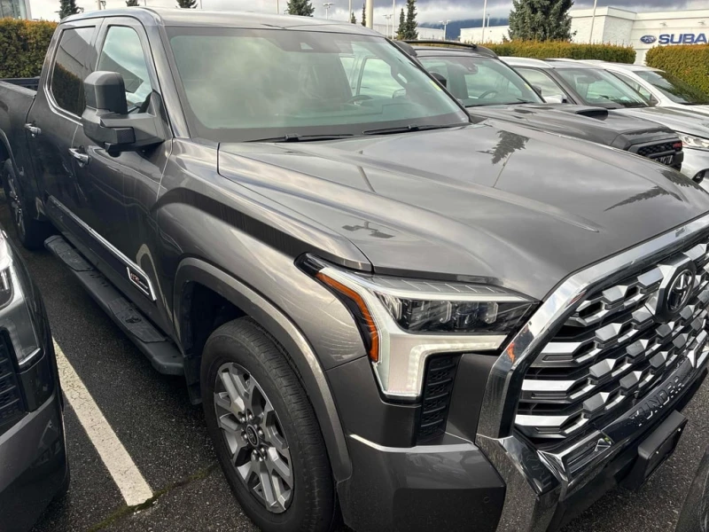 Toyota Tundra 2023 Platinum * CARFAX * БЕЗ ПЪРВОНАЧАЛНА ВНОСКА, снимка 4 - Автомобили и джипове - 52856033
