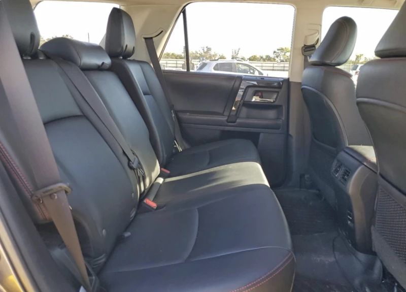 Toyota 4runner TRD Pro, снимка 11 - Автомобили и джипове - 53021518