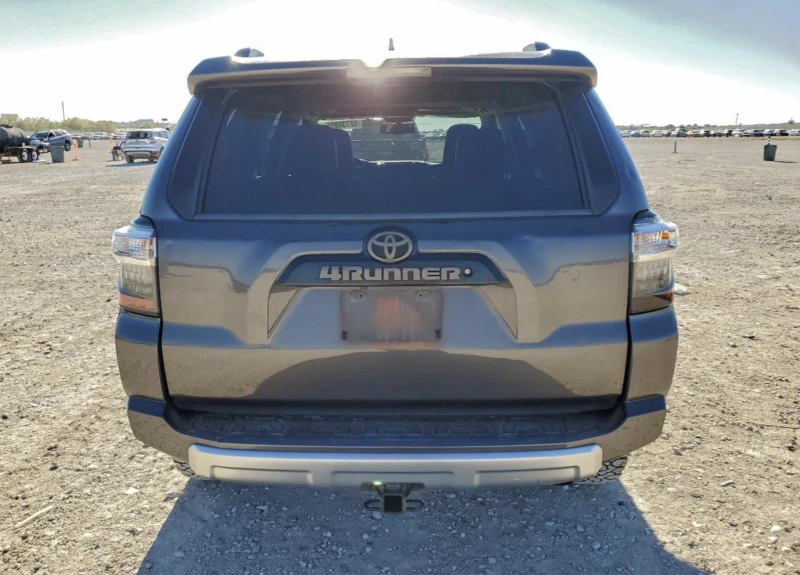Toyota 4runner TRD Pro, снимка 6 - Автомобили и джипове - 53021518