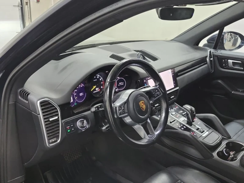 Porsche Cayenne * E Hybrid AWD * CARFAX * PREMIUM PLUS PACKAGE* , снимка 5 - Автомобили и джипове - 53277890
