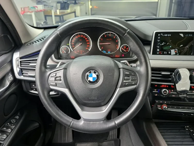BMW X5  (F15) xDrive 40E Iperformance, снимка 14 - Автомобили и джипове - 55310334